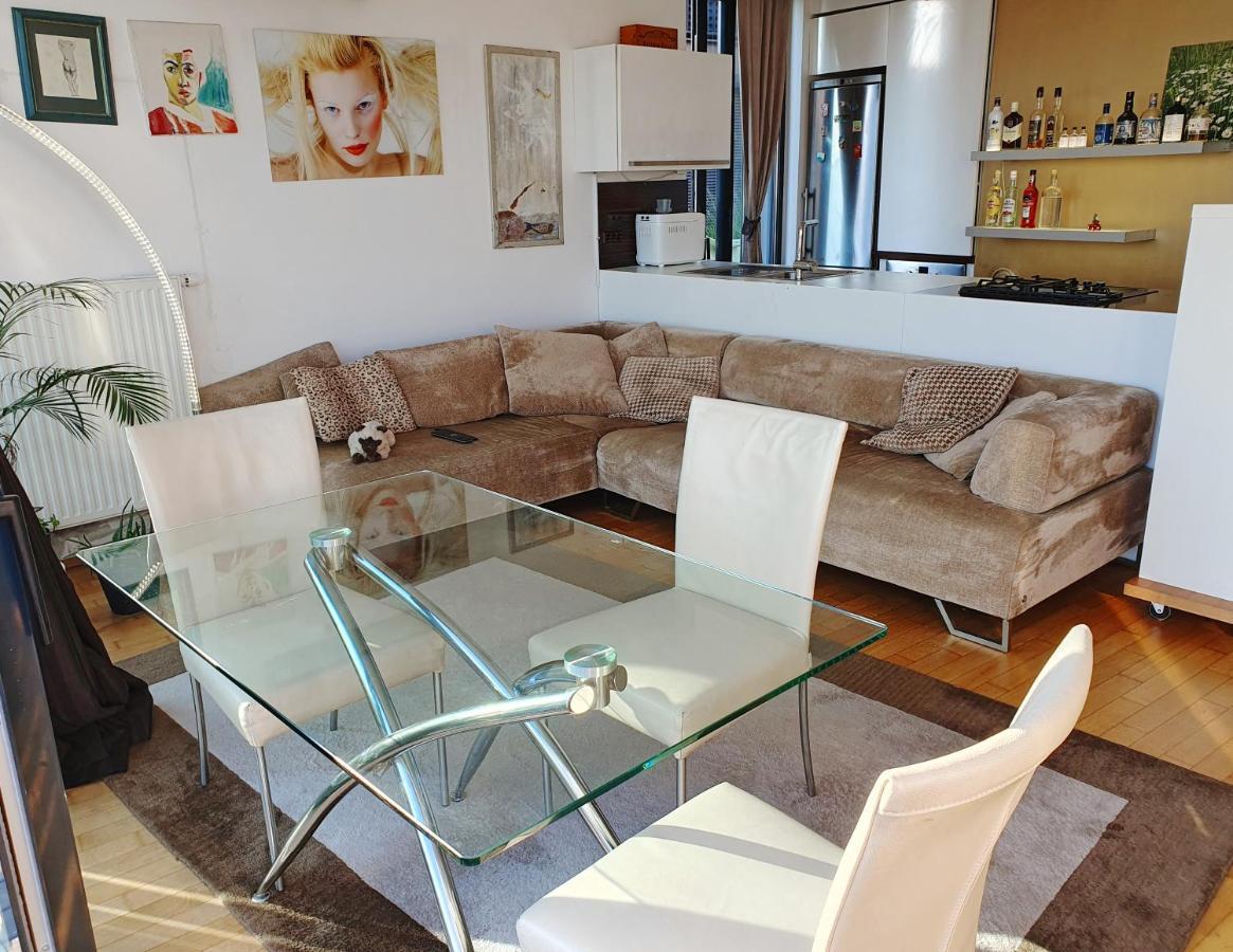 Bella Vista Lux Apartment With Private Terace Koper Buitenkant foto
