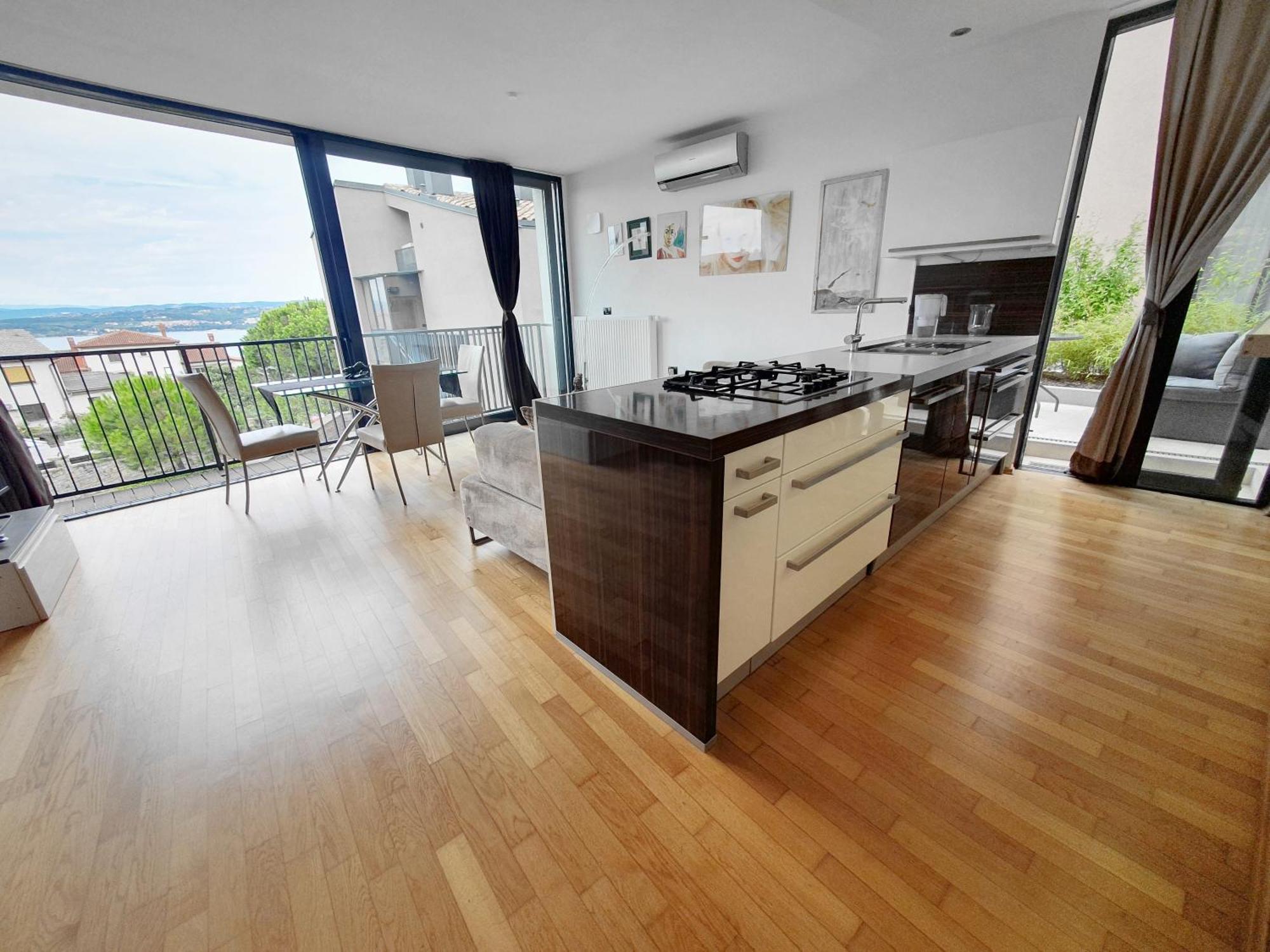 Bella Vista Lux Apartment With Private Terace Koper Buitenkant foto
